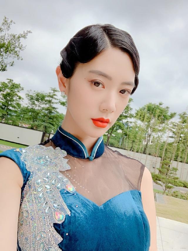 百丽直播5589入口 热门9